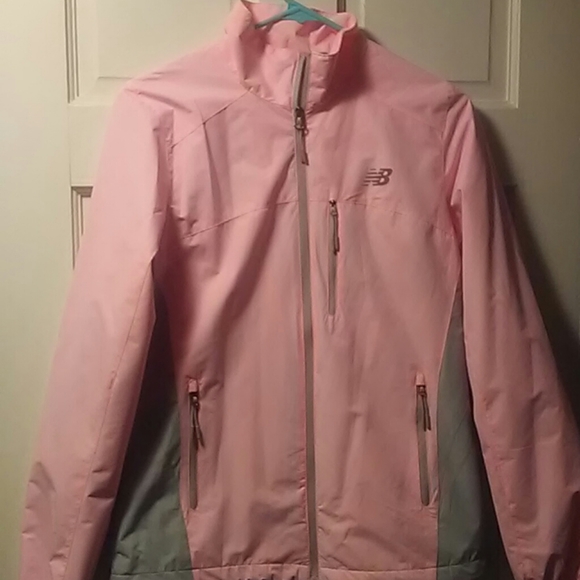 New Balance Jacket. NWOT . Pink - Picture 8 of 8